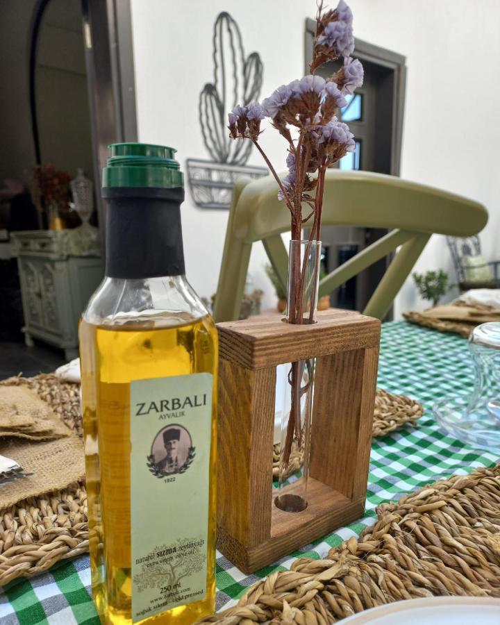 فندق Zarbali Cunda Ayvalı المظهر الخارجي الصورة